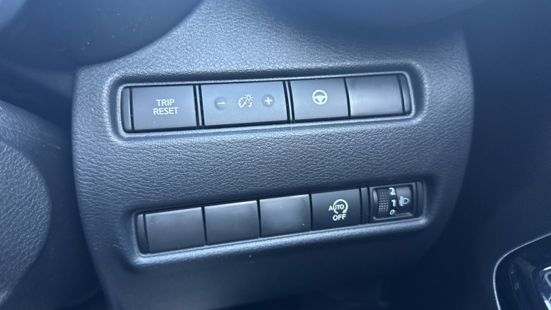 Nissan Juke 1.0 DiG-T 114 Tekna+ 5dr Petrol Hatchback